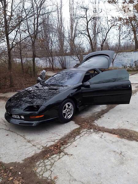 Купе Chevrolet Camaro 1995 в Миколаєві