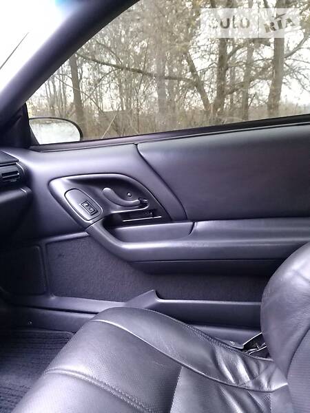 Купе Chevrolet Camaro 1995 в Миколаєві