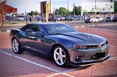 Купе Chevrolet Camaro 2015 в 