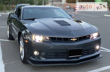 Купе Chevrolet Camaro 2015 в 
