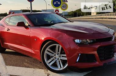 Седан Chevrolet Camaro 2016 в Киеве