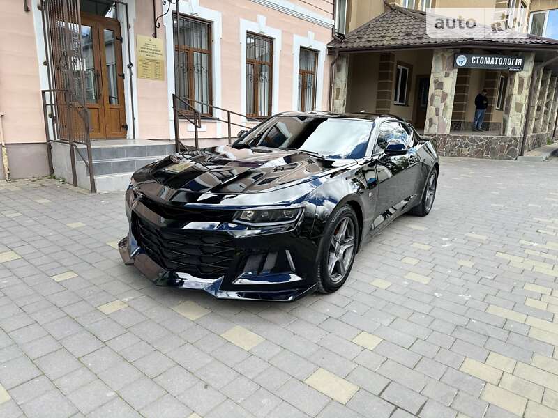 Купе Chevrolet Camaro 2016 в Івано-Франківську