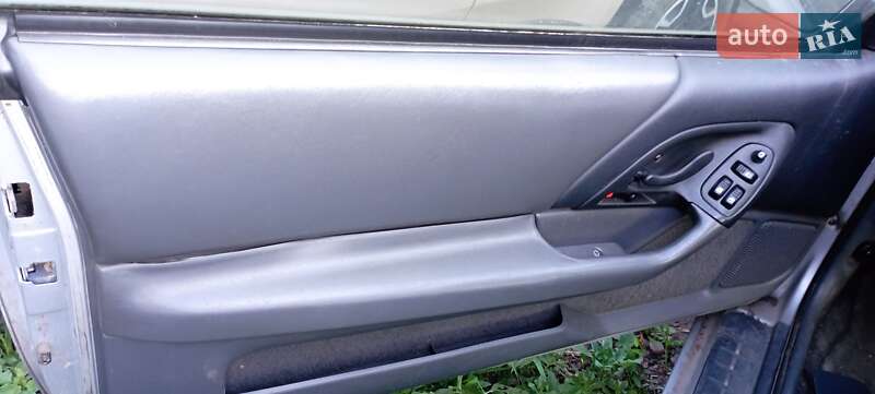 Купе Chevrolet Camaro 1997 в Одесі