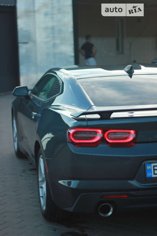 Купе Chevrolet Camaro 2018 в Полтаві