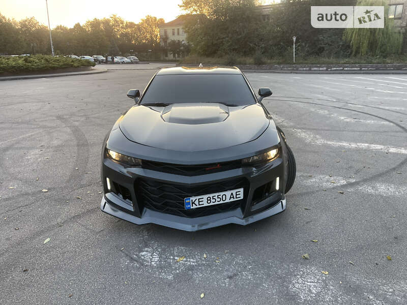 Купе Chevrolet Camaro 2018 в Каменском