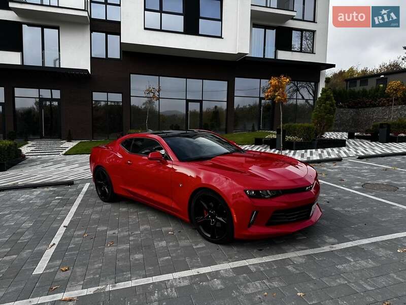 Купе Chevrolet Camaro 2016 в Перечине