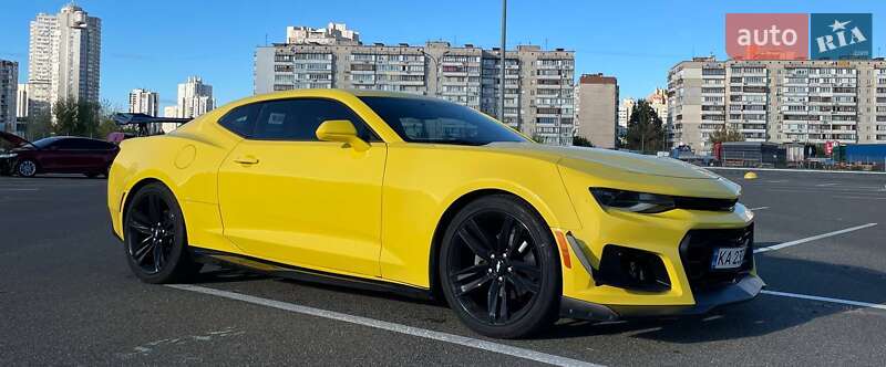 Купе Chevrolet Camaro 2017 в Киеве фото 4 Купе Chevrolet Camaro 2017 в Киеве