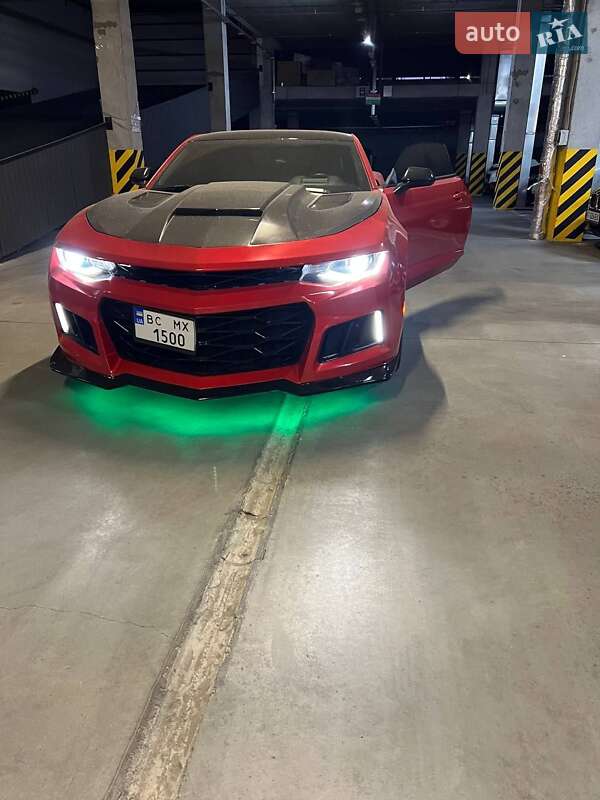 Купе Chevrolet Camaro 2017 в Львові