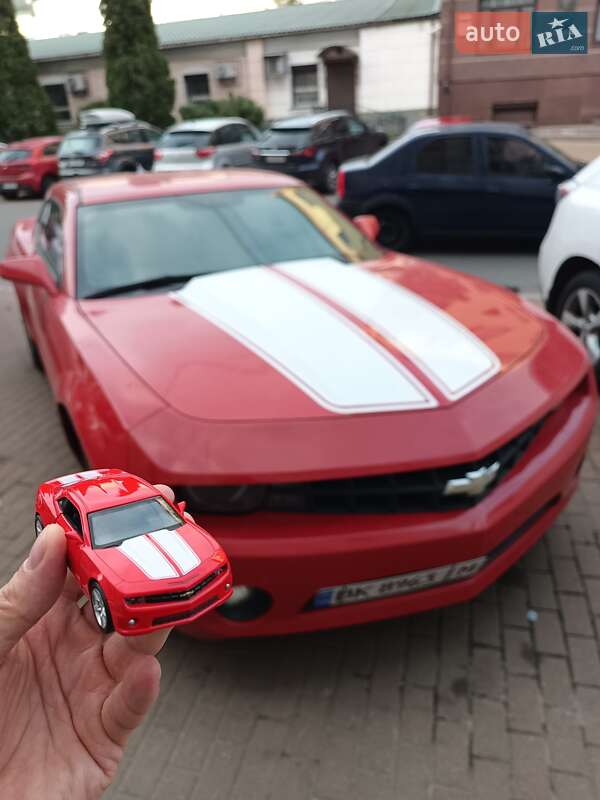 Купе Chevrolet Camaro 2011 в Києві