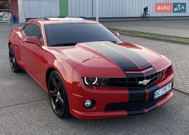 Купе Chevrolet Camaro 2011 в 