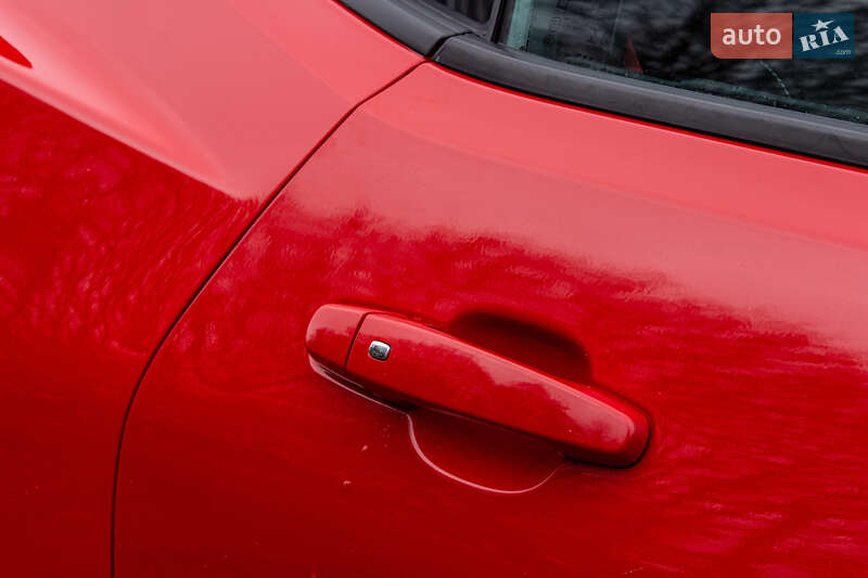 Купе Chevrolet Camaro 2019 в Львові