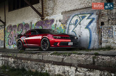 Купе Chevrolet Camaro 2015 в 