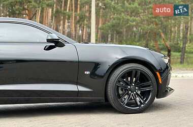 Купе Chevrolet Camaro 2016 в 