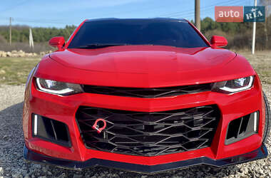 Купе Chevrolet Camaro 2018 в Новояворовске