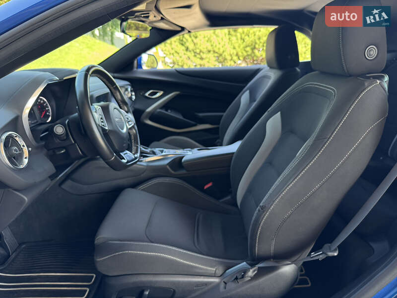 Кабриолет Chevrolet Camaro 2017 в Киеве