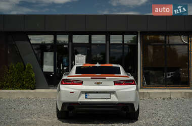 Купе Chevrolet Camaro 2016 в 
