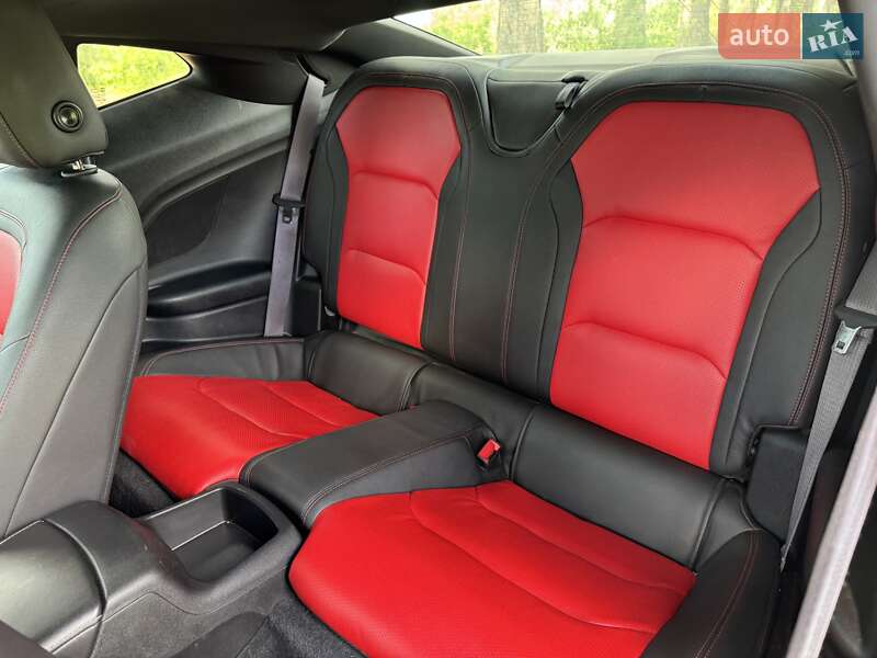 Купе Chevrolet Camaro 2016 в Киеве
