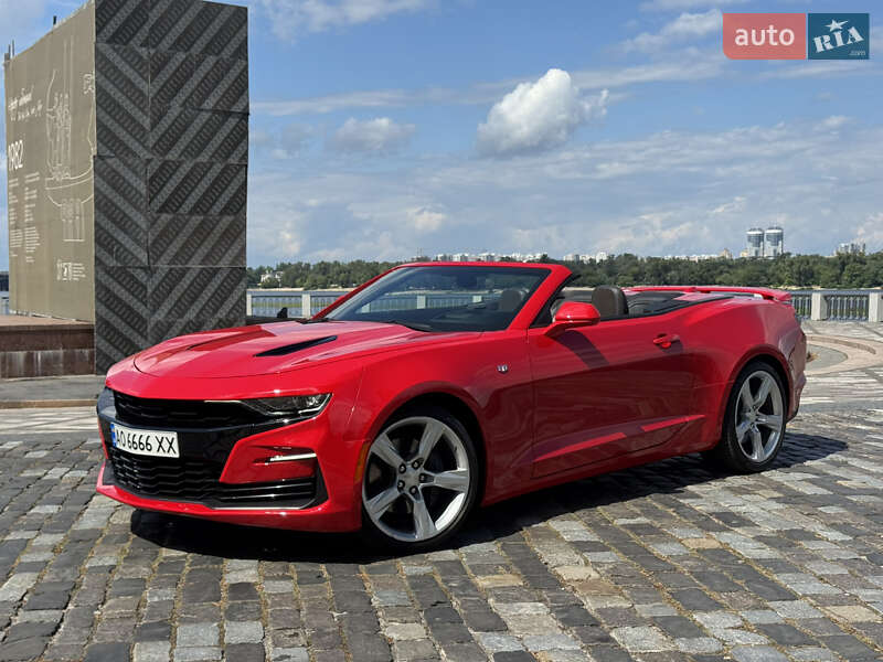 Кабриолет Chevrolet Camaro 2017 в Киеве