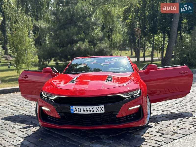 Кабриолет Chevrolet Camaro 2017 в Киеве