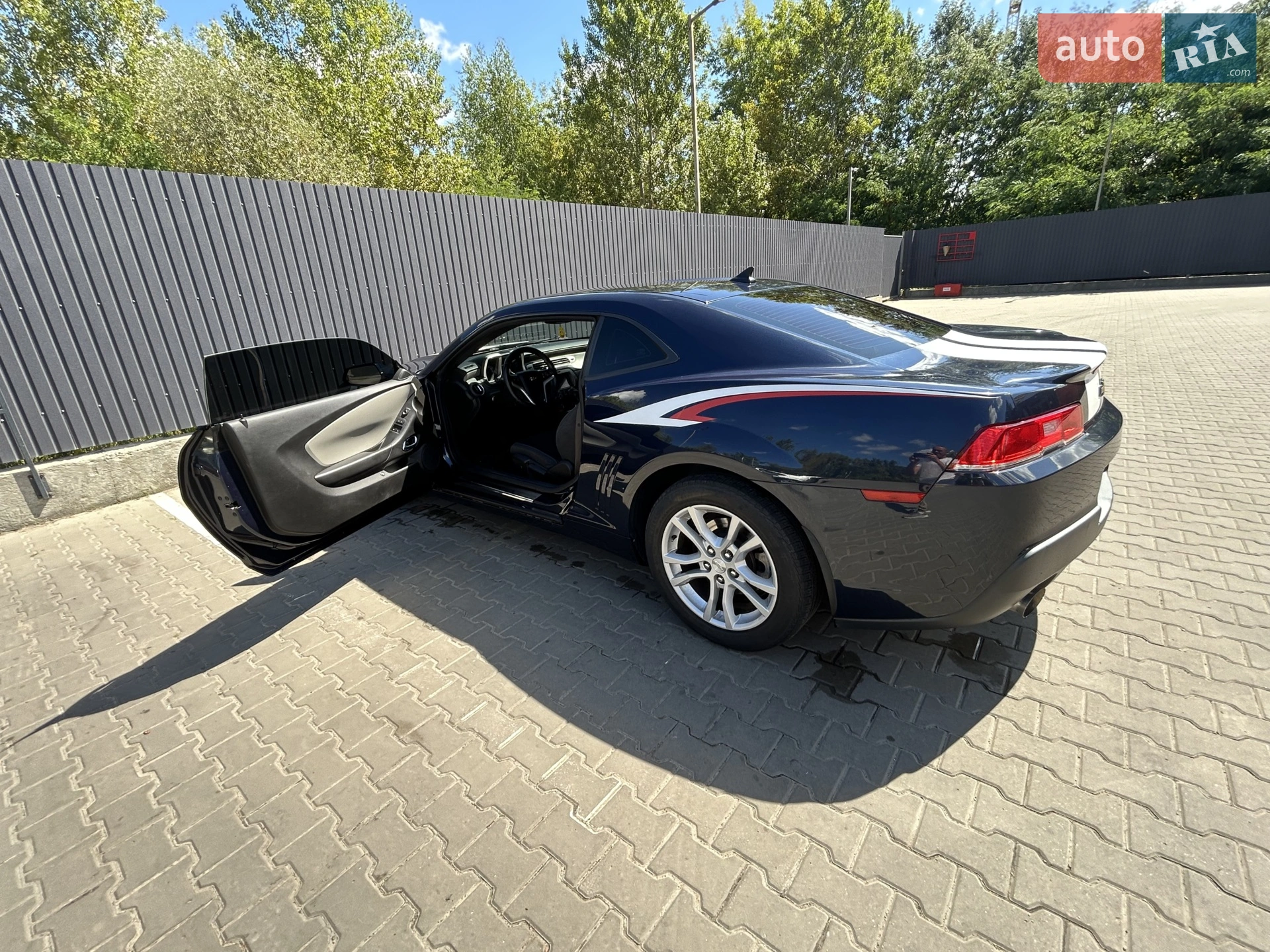 2015 Chevrolet Camaro - мініатюра 12