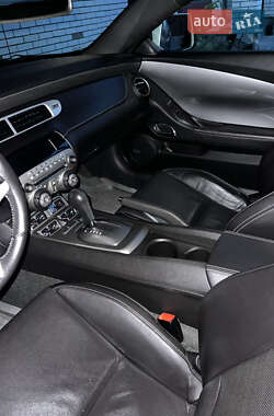 Купе Chevrolet Camaro 2012 в 