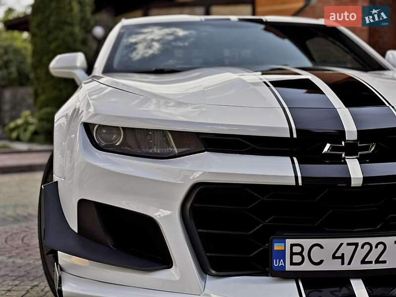 Купе Chevrolet Camaro 2017 в Львове