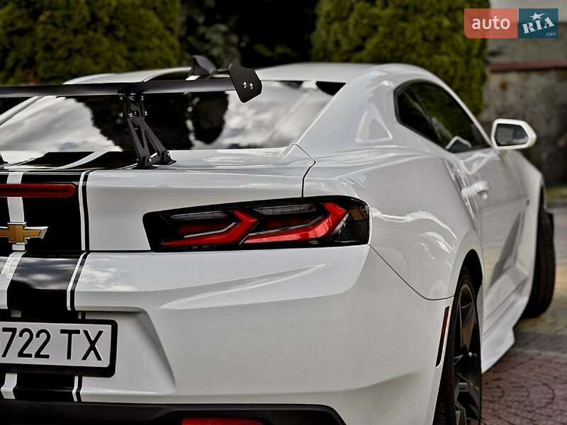 Купе Chevrolet Camaro 2017 в Львове
