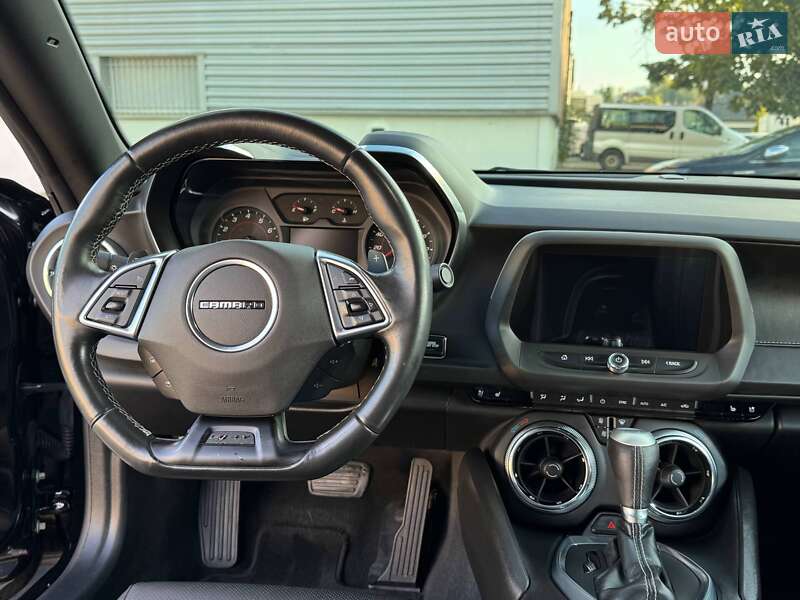 Купе Chevrolet Camaro 2016 в Киеве