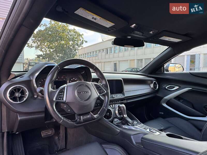 Купе Chevrolet Camaro 2016 в Киеве