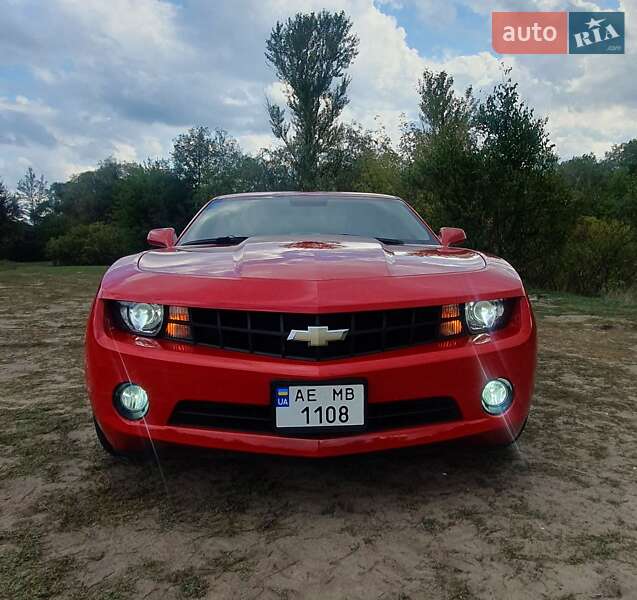 Купе Chevrolet Camaro 2011 в Дніпрі