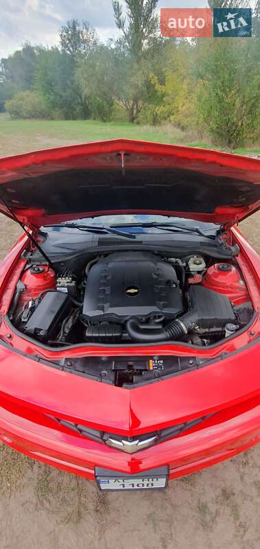 Купе Chevrolet Camaro 2011 в Дніпрі