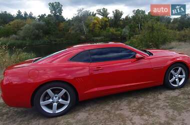 Купе Chevrolet Camaro 2011 в 