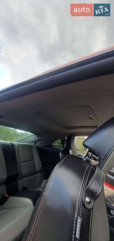 Купе Chevrolet Camaro 2011 в Дніпрі