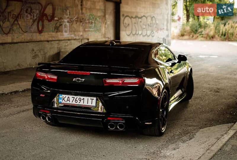 Купе Chevrolet Camaro 2017 в Львове