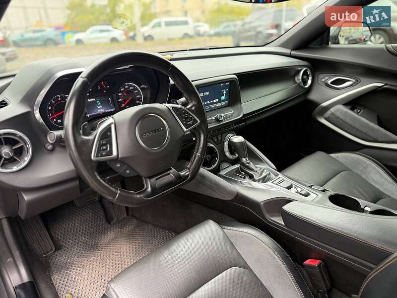 Купе Chevrolet Camaro 2017 в Киеве