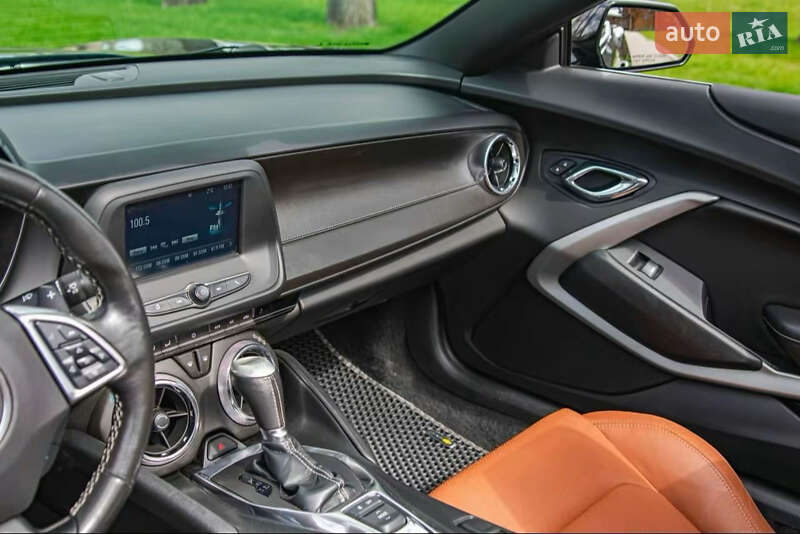 Кабриолет Chevrolet Camaro 2017 в Киеве