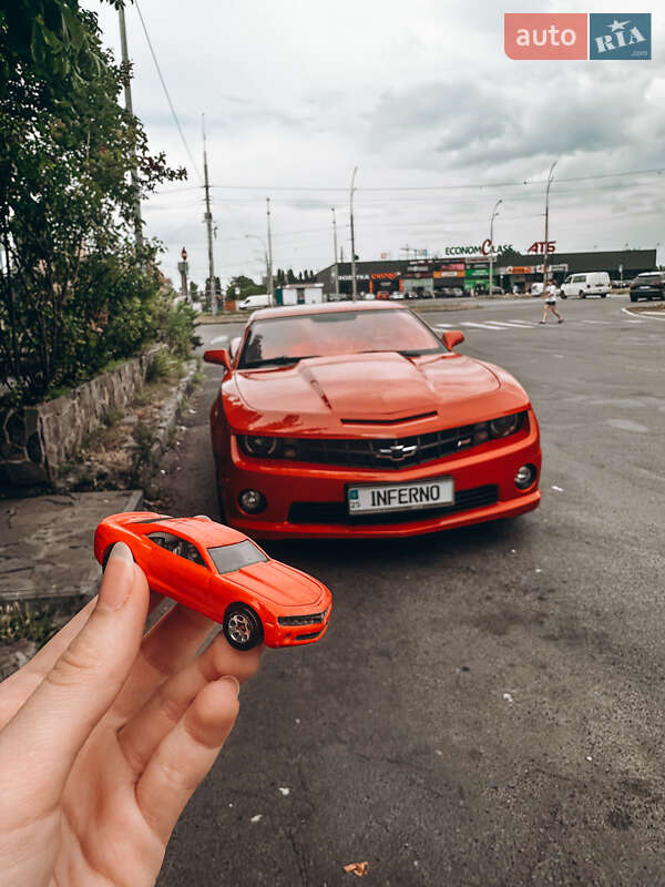 Купе Chevrolet Camaro 2011 в Киеве