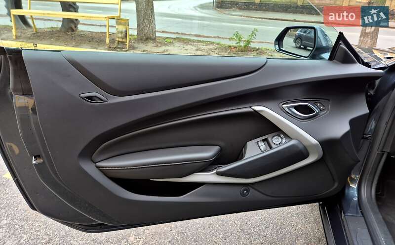 Купе Chevrolet Camaro 2020 в Києві фото 20 Купе Chevrolet Camaro 2020 в Києві
