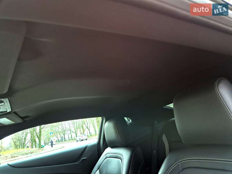 Купе Chevrolet Camaro 2020 в Києві фото 35 Купе Chevrolet Camaro 2020 в Києві