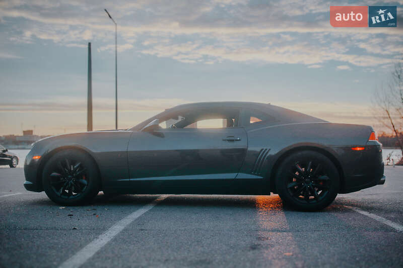 Купе Chevrolet Camaro 2015 в Киеве