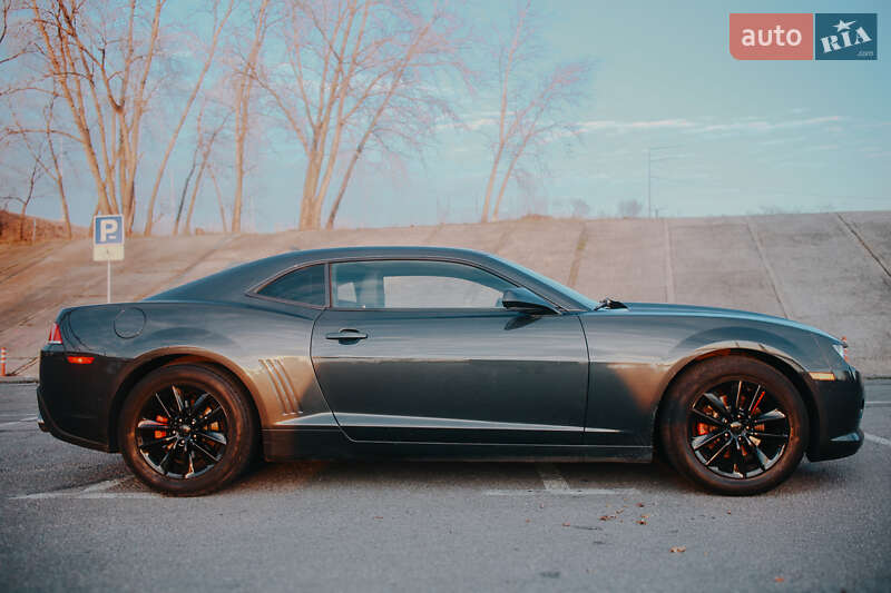 Купе Chevrolet Camaro 2015 в Киеве