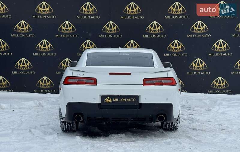 Купе Chevrolet Camaro 2015 в Киеве