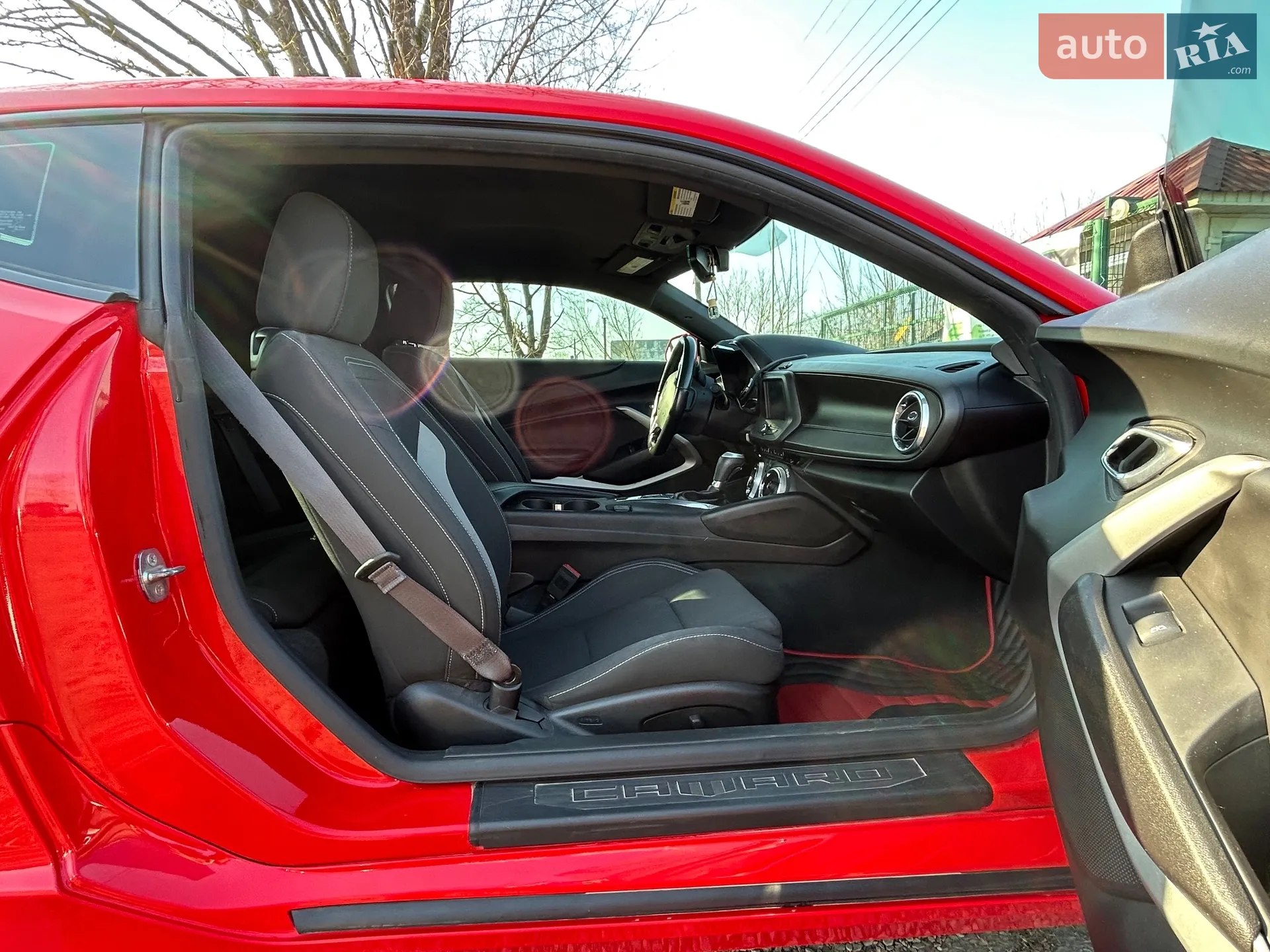 2016 Chevrolet Camaro - мініатюра 23
