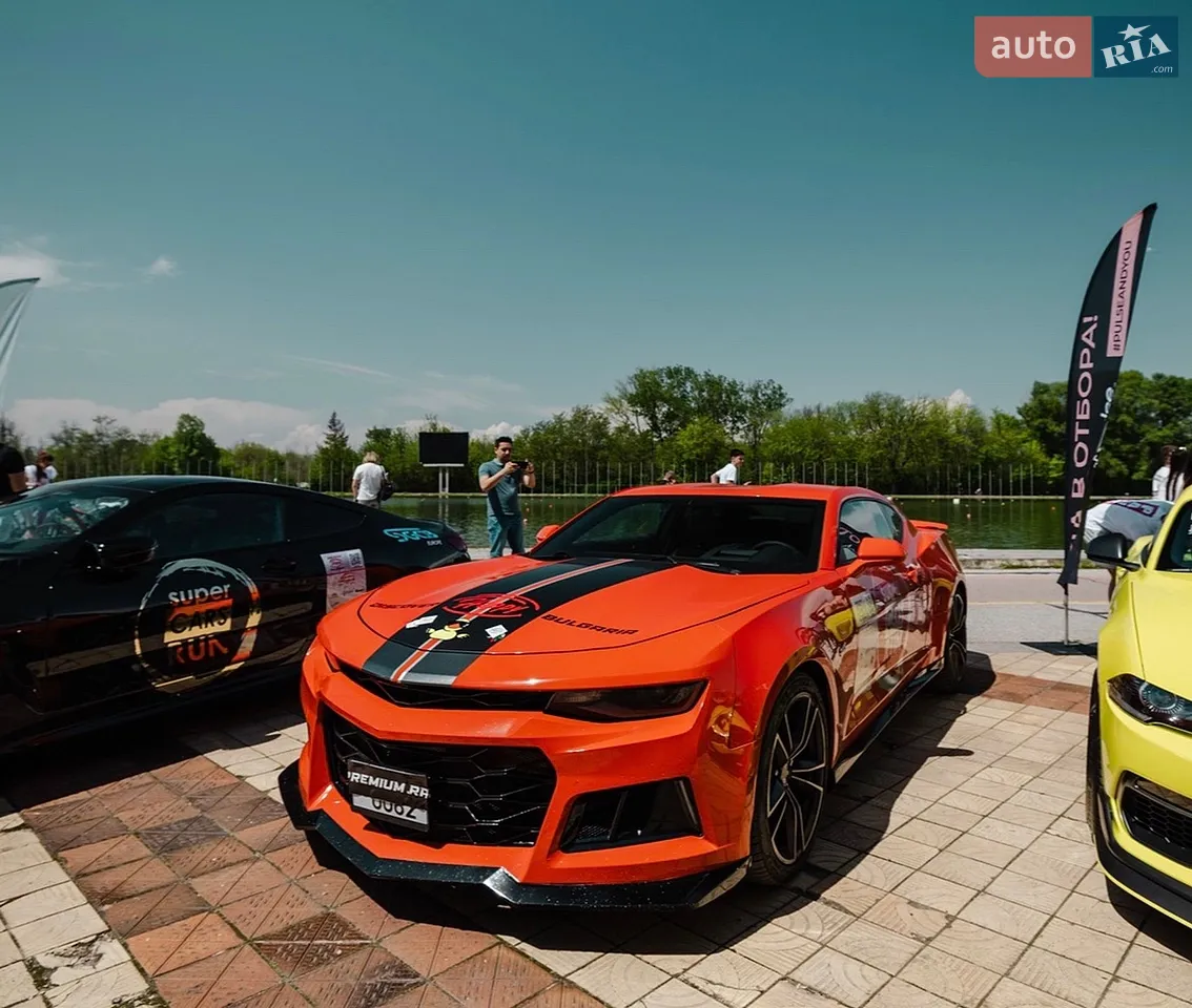 2018 Chevrolet Camaro - мініатюра 12