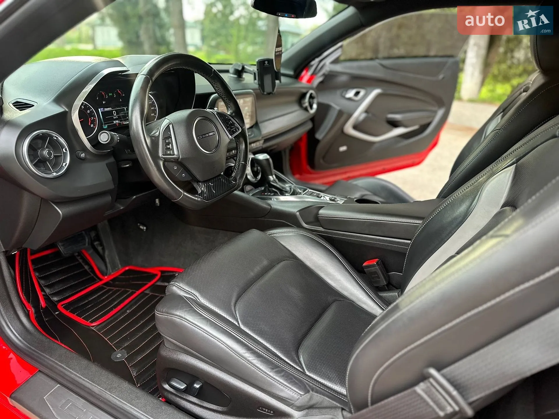 2018 Chevrolet Camaro - мініатюра 32