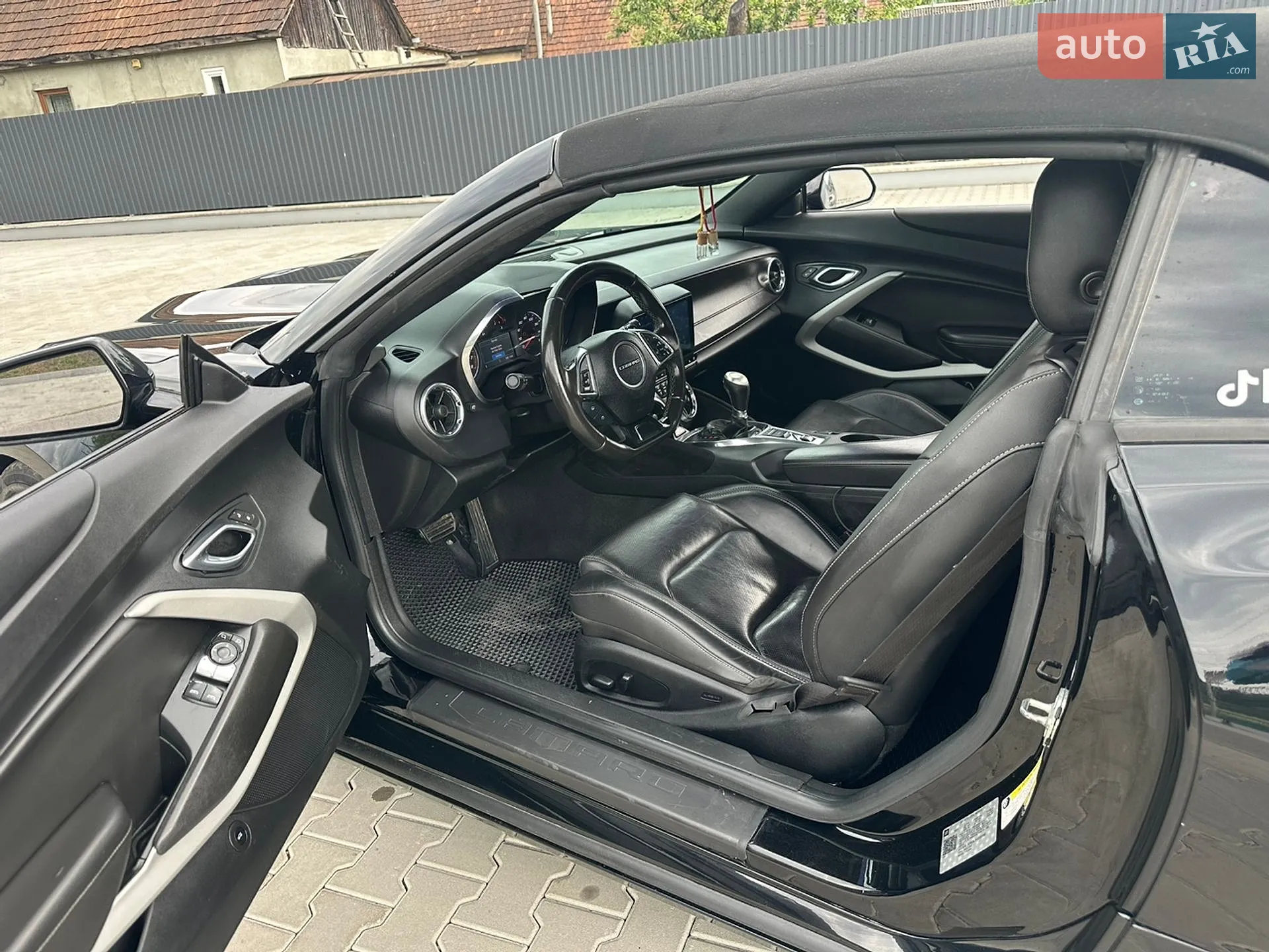 2019 Chevrolet Camaro - мініатюра 26