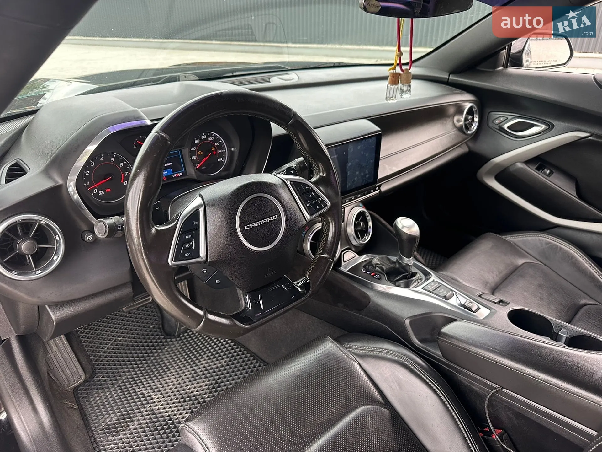 2019 Chevrolet Camaro - мініатюра 29