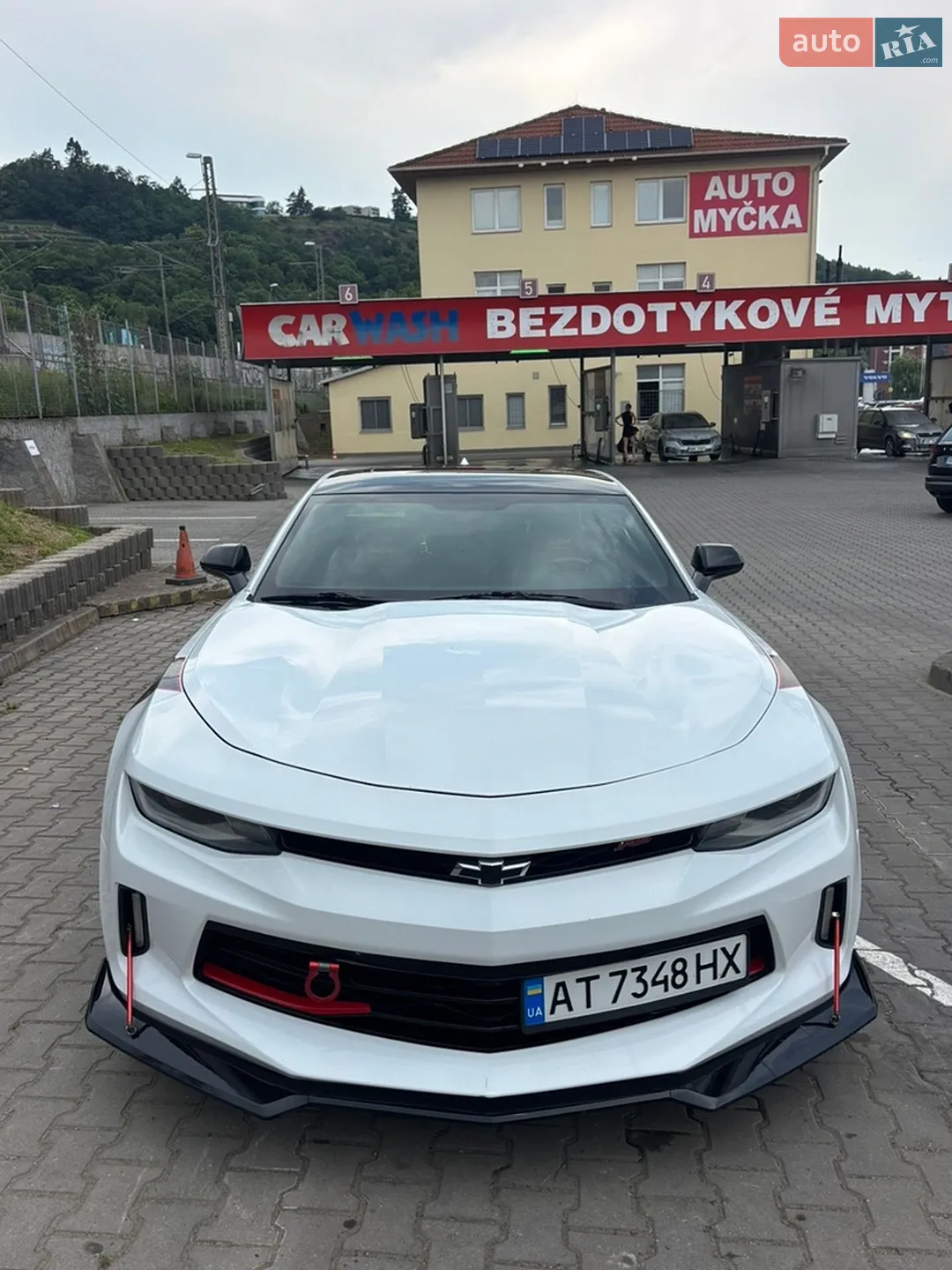 2017 Chevrolet Camaro - мініатюра 3