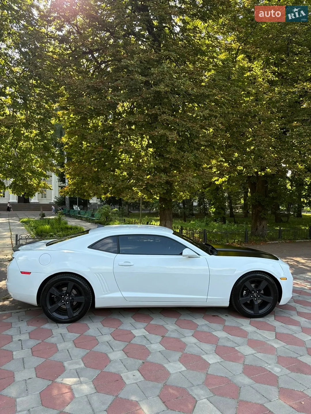 2011 Chevrolet Camaro - мініатюра 12