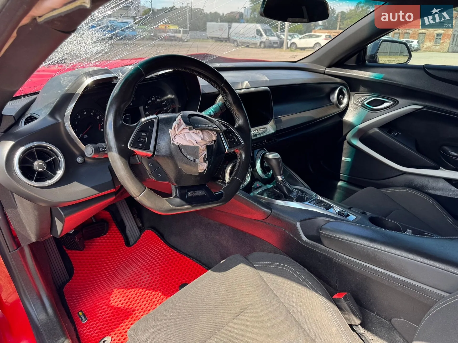 2016 Chevrolet Camaro - мініатюра 31